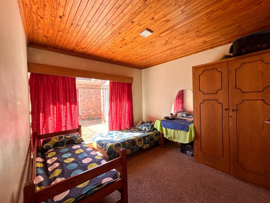 4 Bedroom Property for Sale in Parys Free State